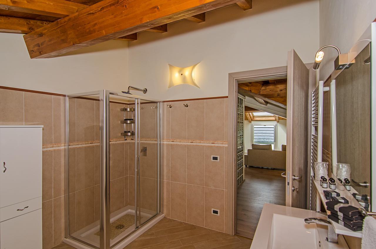 Attico Panoramico Fronte Mare Villa Лидо Ди Камайоре Екстериор снимка